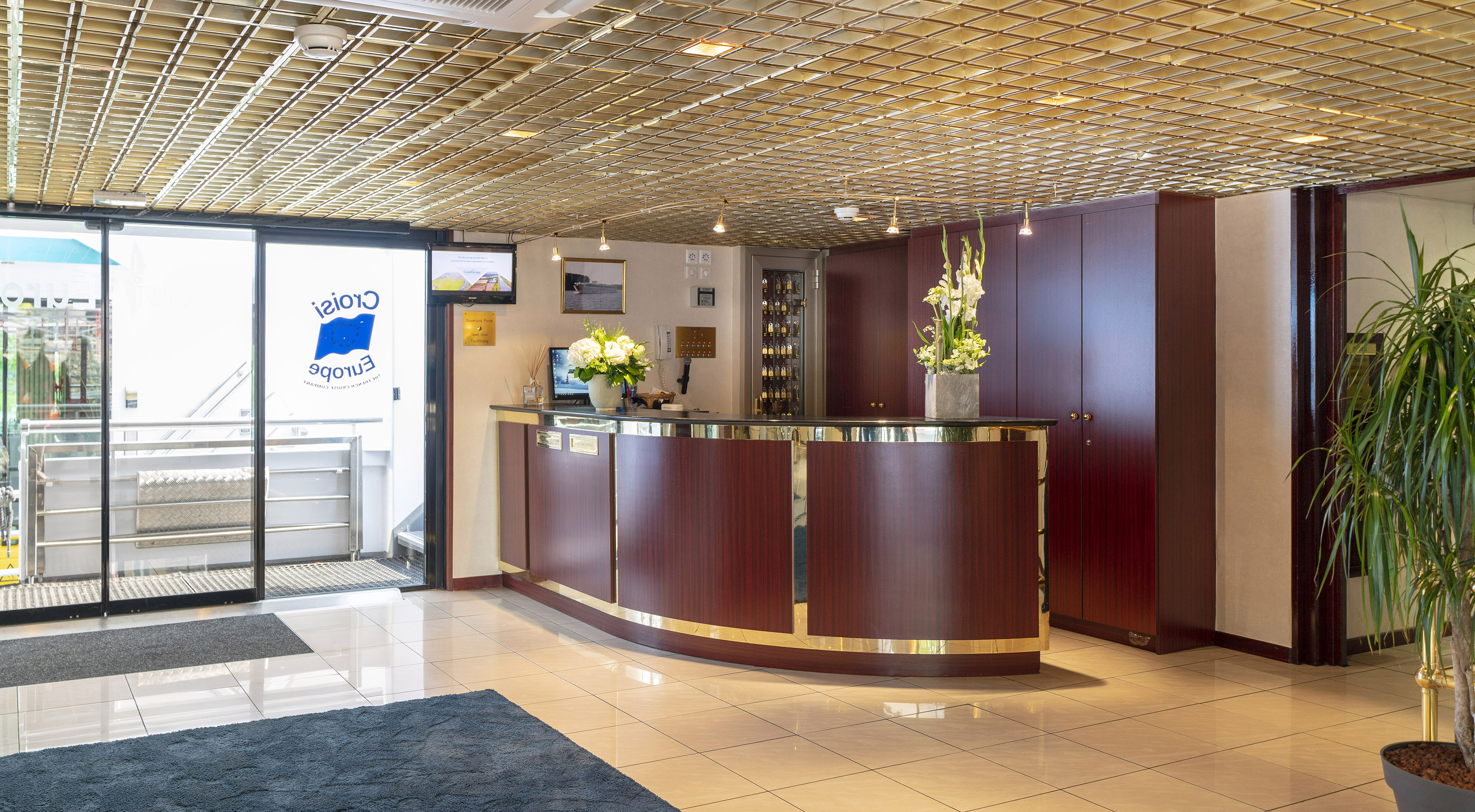 Receptionen er det perfekte sted at mødes med venner før en udflugt eller få svar på dine spørgsmål fra personalet.