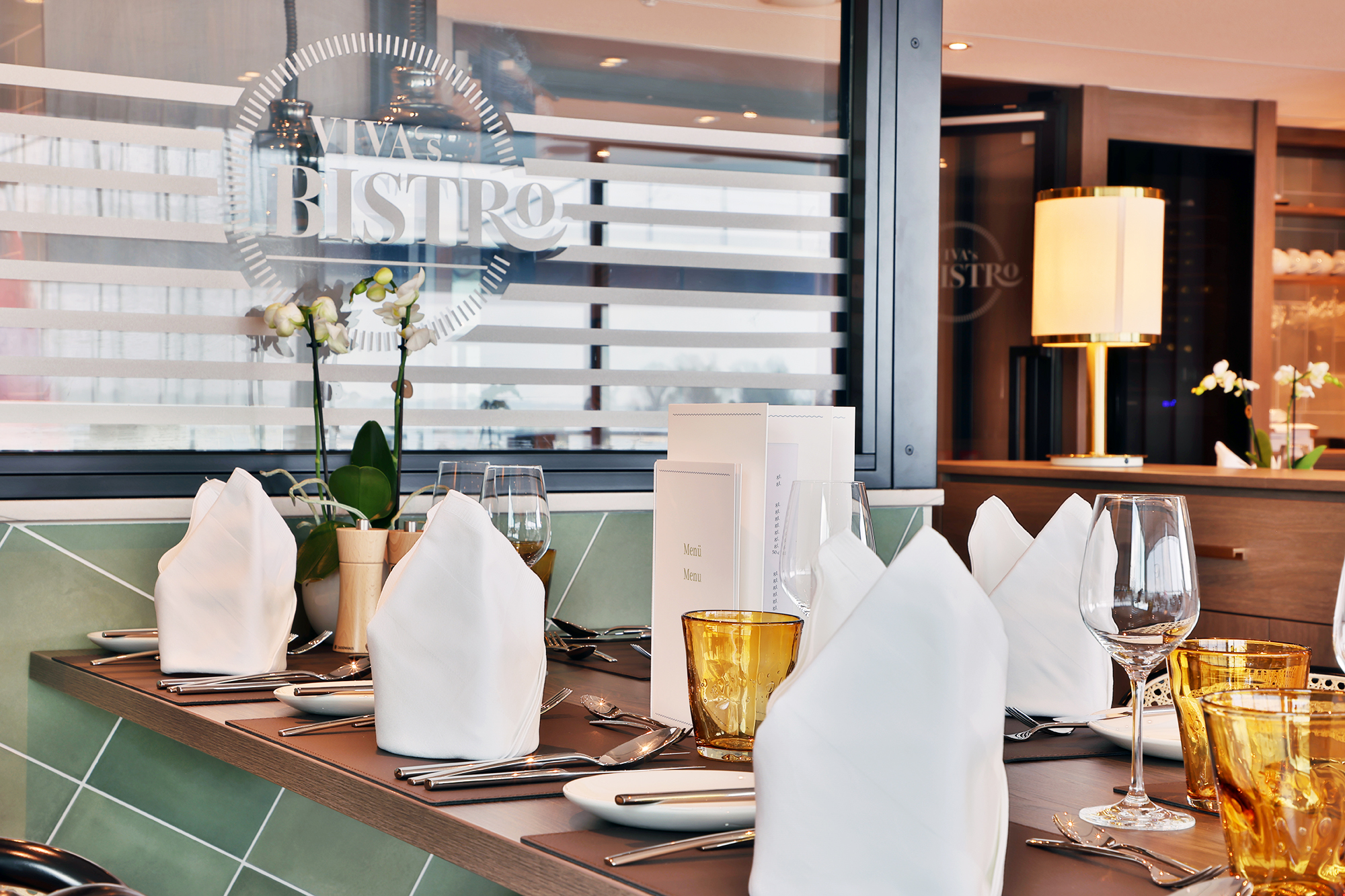 Nyd en gourmetmiddag i Bistroen (skal forudbestilles)