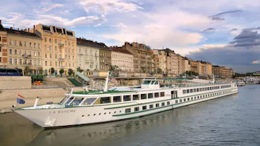 MS La Boheme, Rhinen