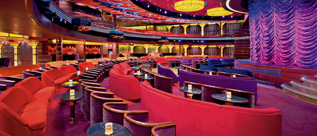 Teatret i forventning om et Las Vegas-inspireret show