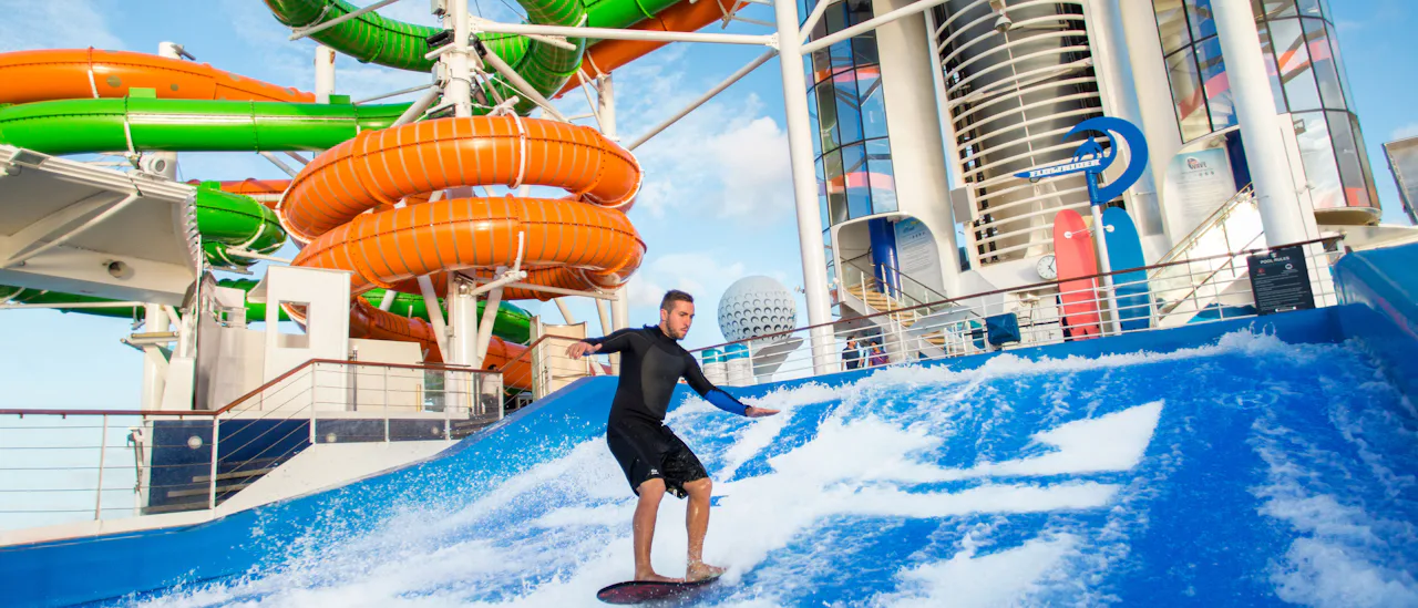 Surfsimulatorn Flowrider