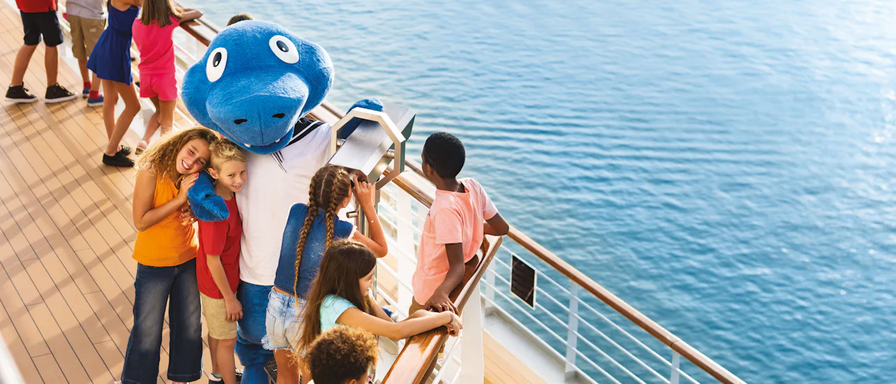 Costa Cruises tilbyder ofte gode børnepriser. Oplev børne- og ungdomsklubber!