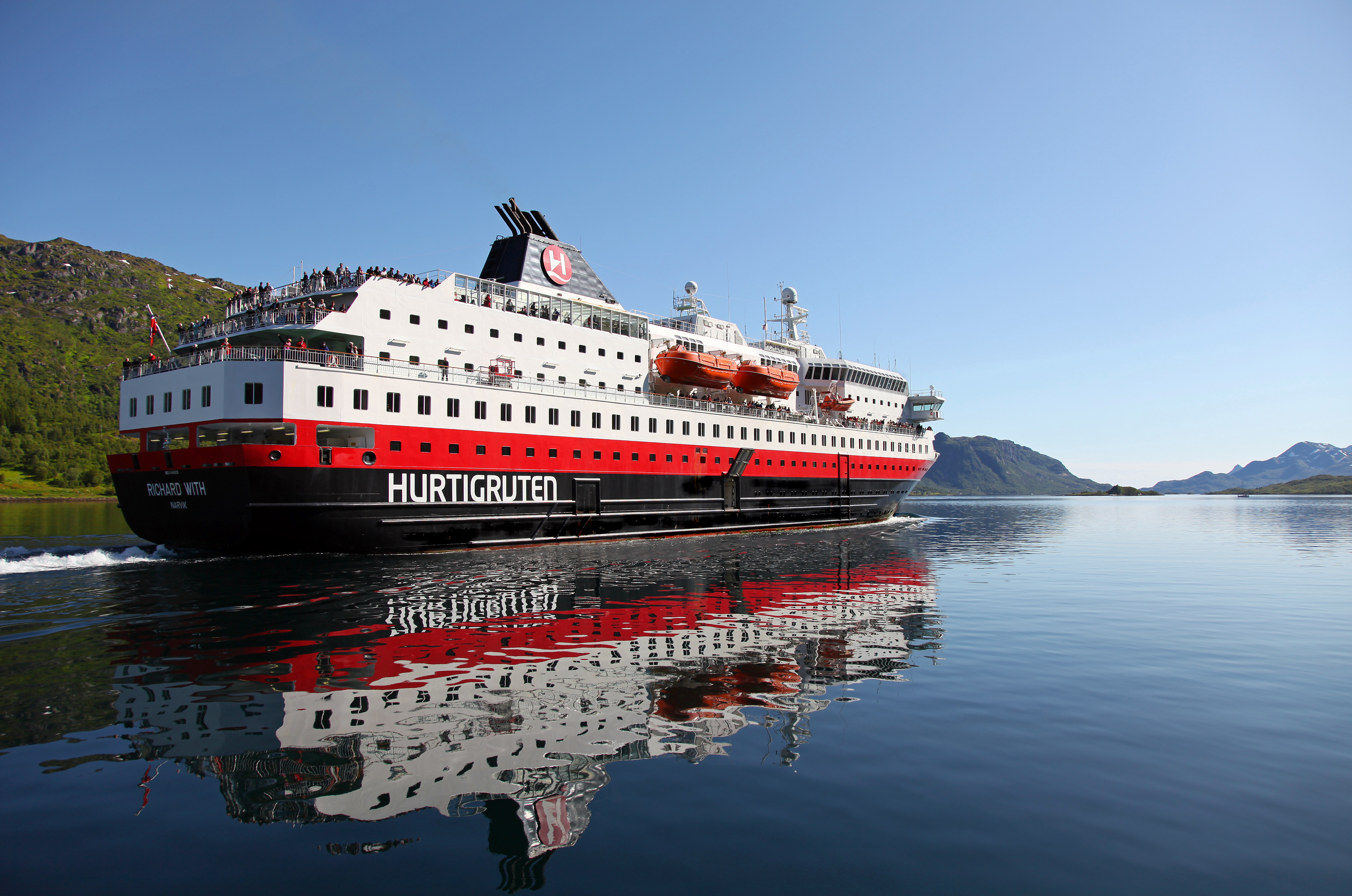 MS Richard With, Norske Fjorde
