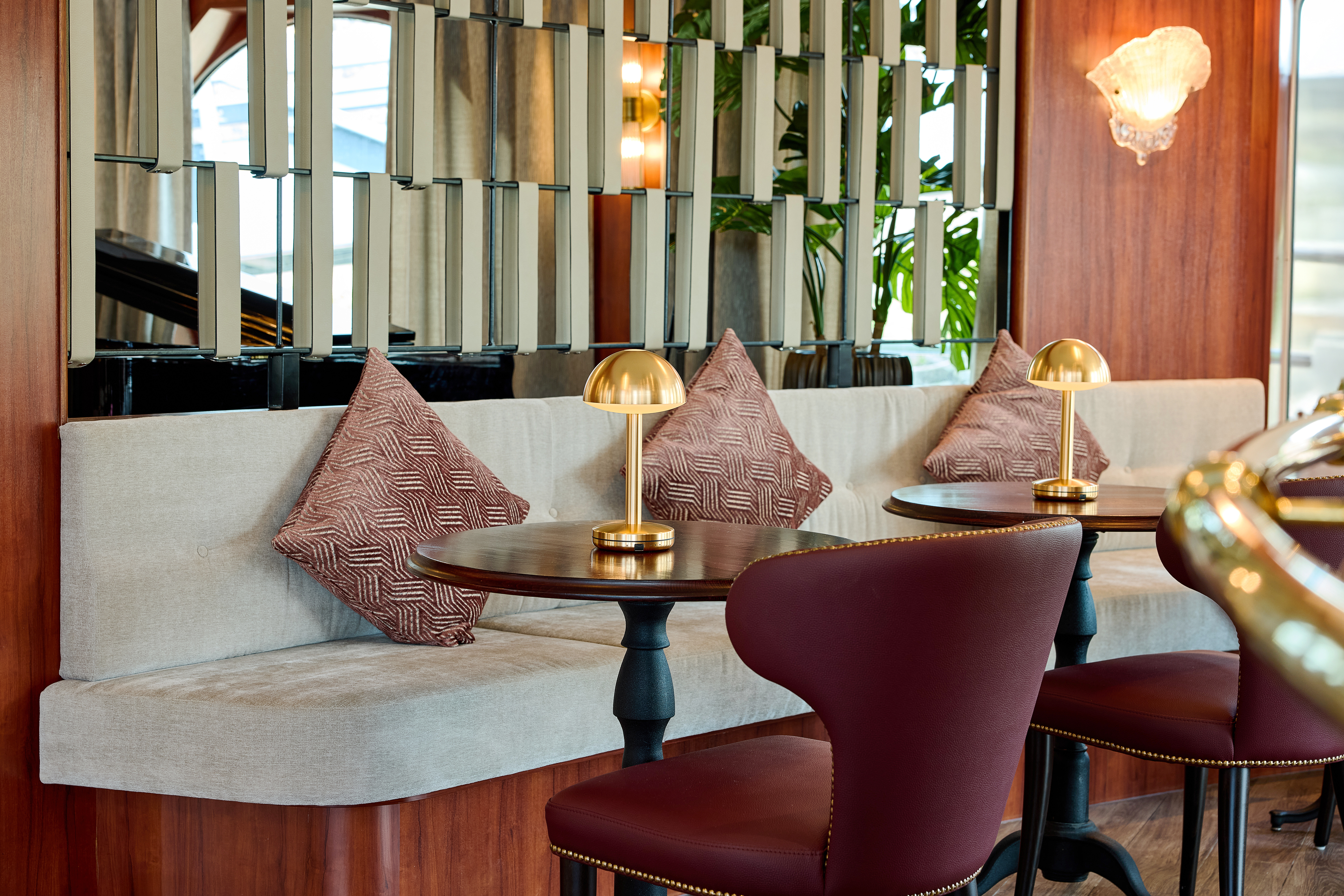 Nyd en drink i baren