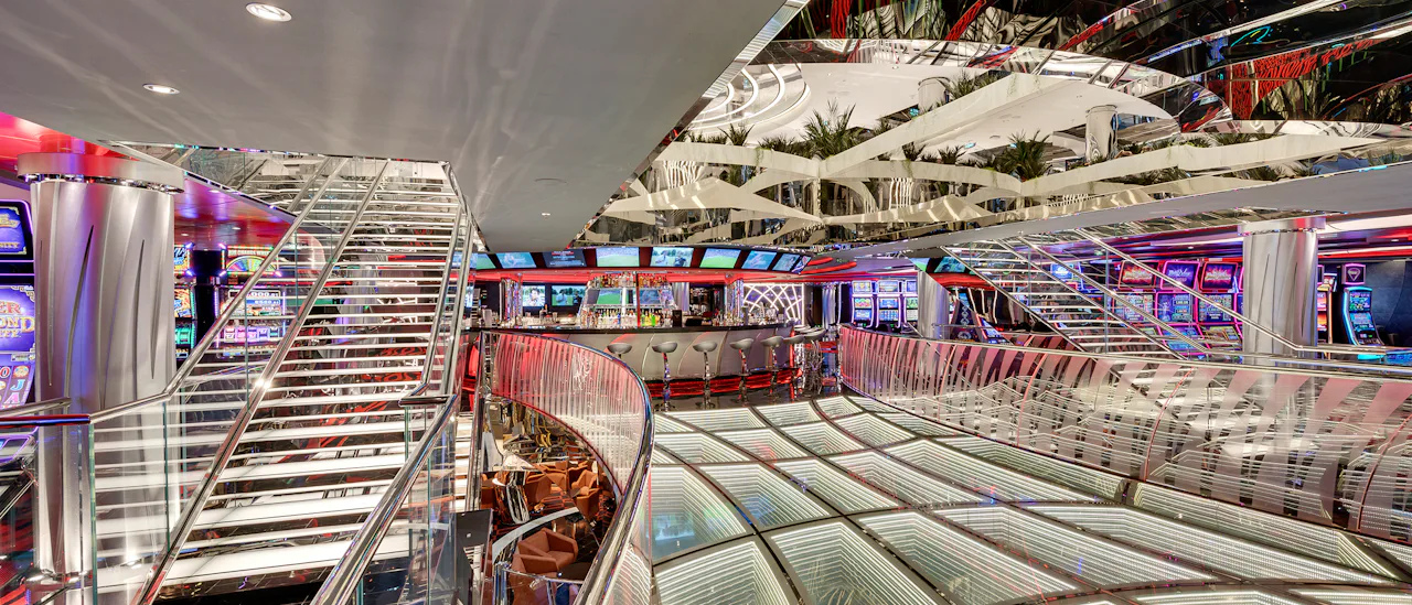 The atrium – skibets hjerte