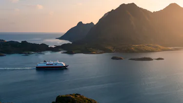MS Kong Harald, Norske Fjorde