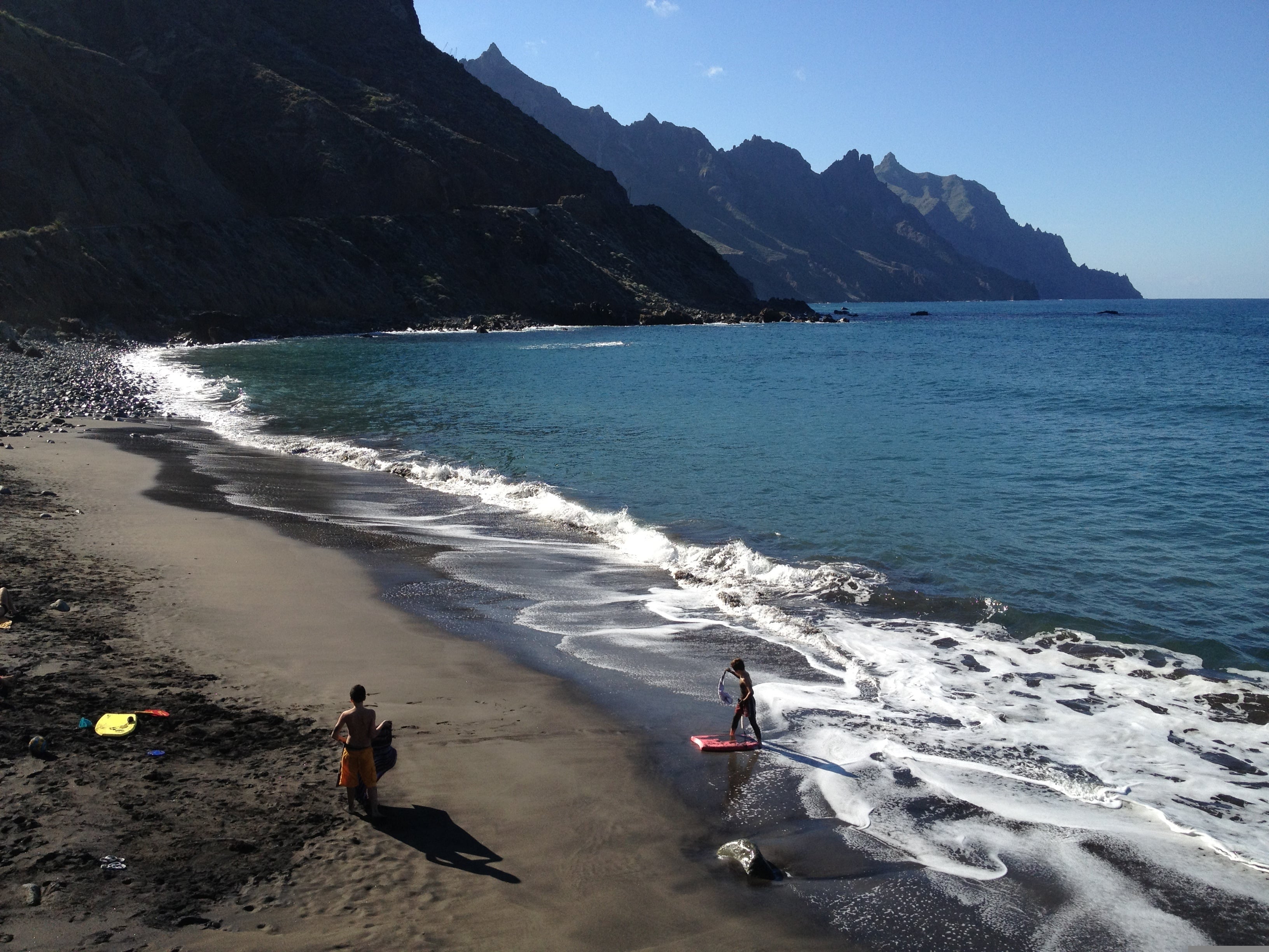 kanarieøerne tenerife sort strand go-cruise
