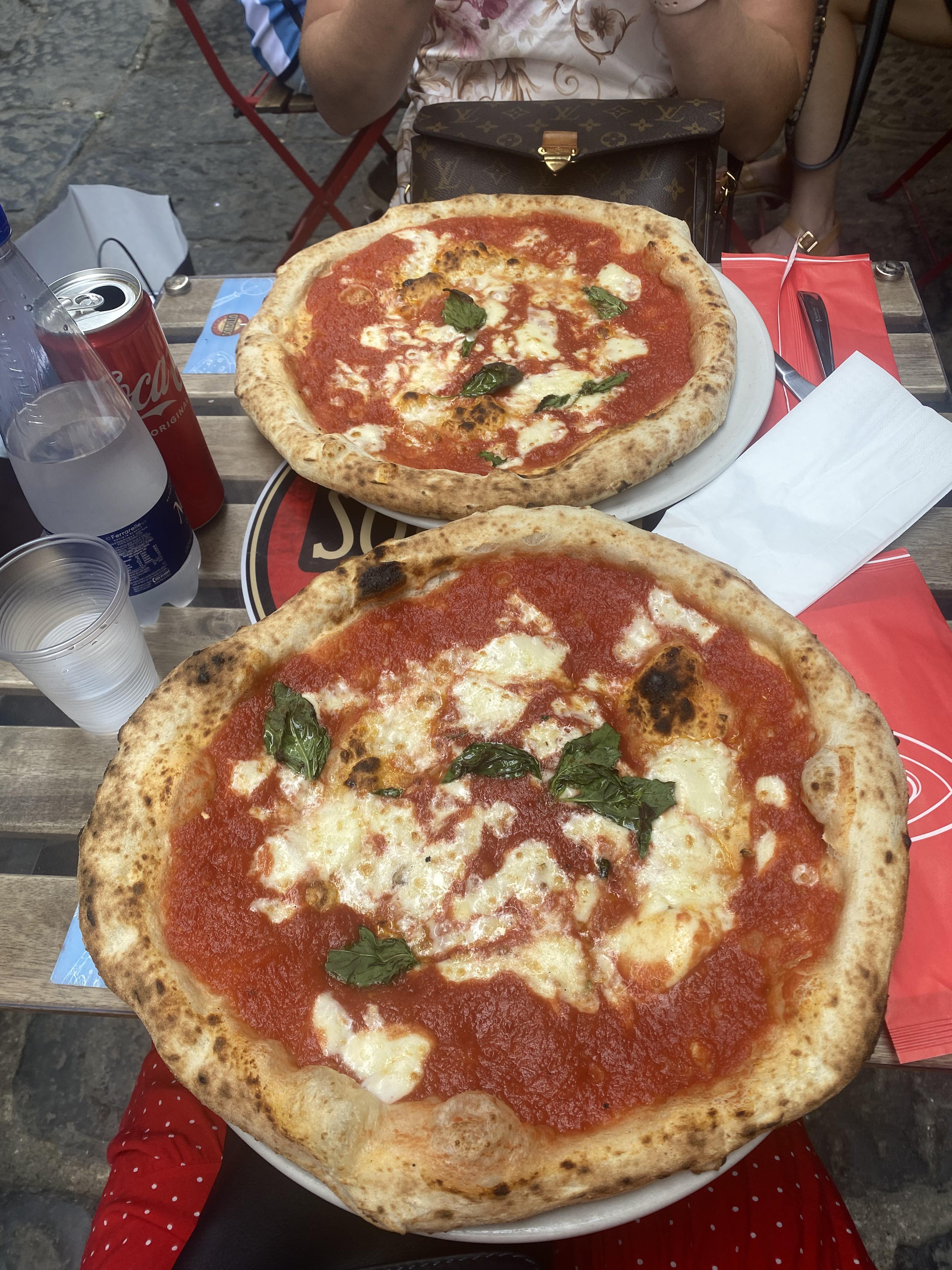 Familievenlig buffet med italienske retter